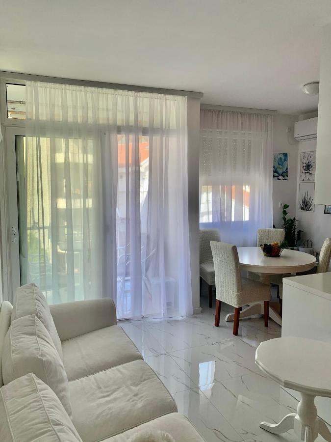 Apartment Lena, Budva Centar Buitenkant foto